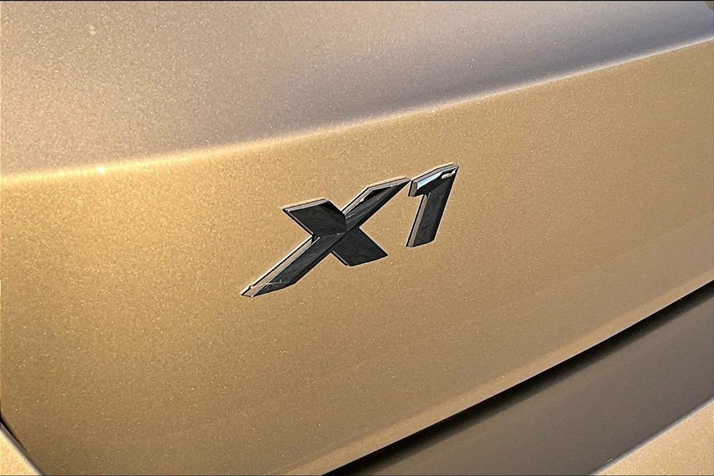 Used 2025 BMW X1 xDrive28i AWD/4WD image 22
