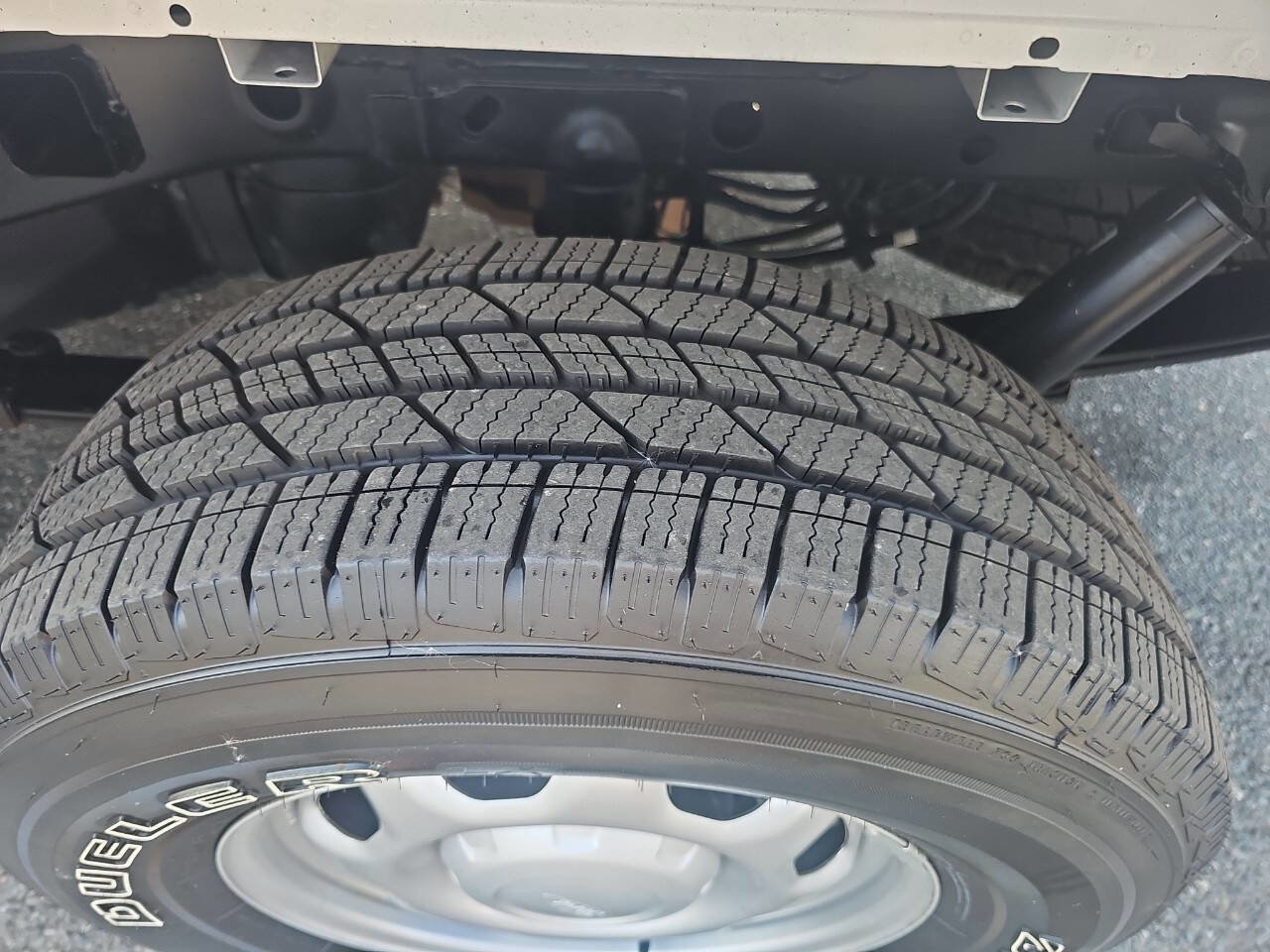 Used 2017 Ford F150 XL w/ Equipment Group 101A Mid image 6