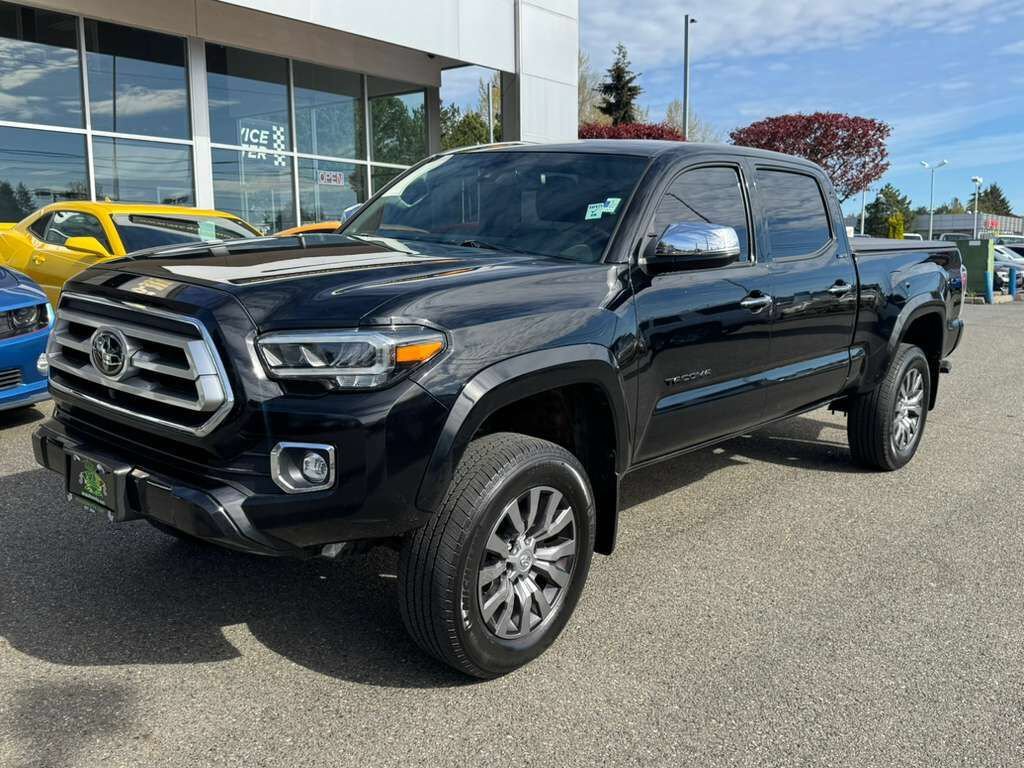 Used 2021 Toyota Tacoma Limited w/ Blackout Package (TMS) AWD/4WD image 21
