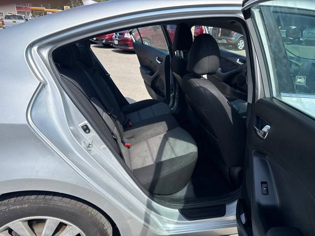 Used 2015 Kia Forte EX FWD image 11