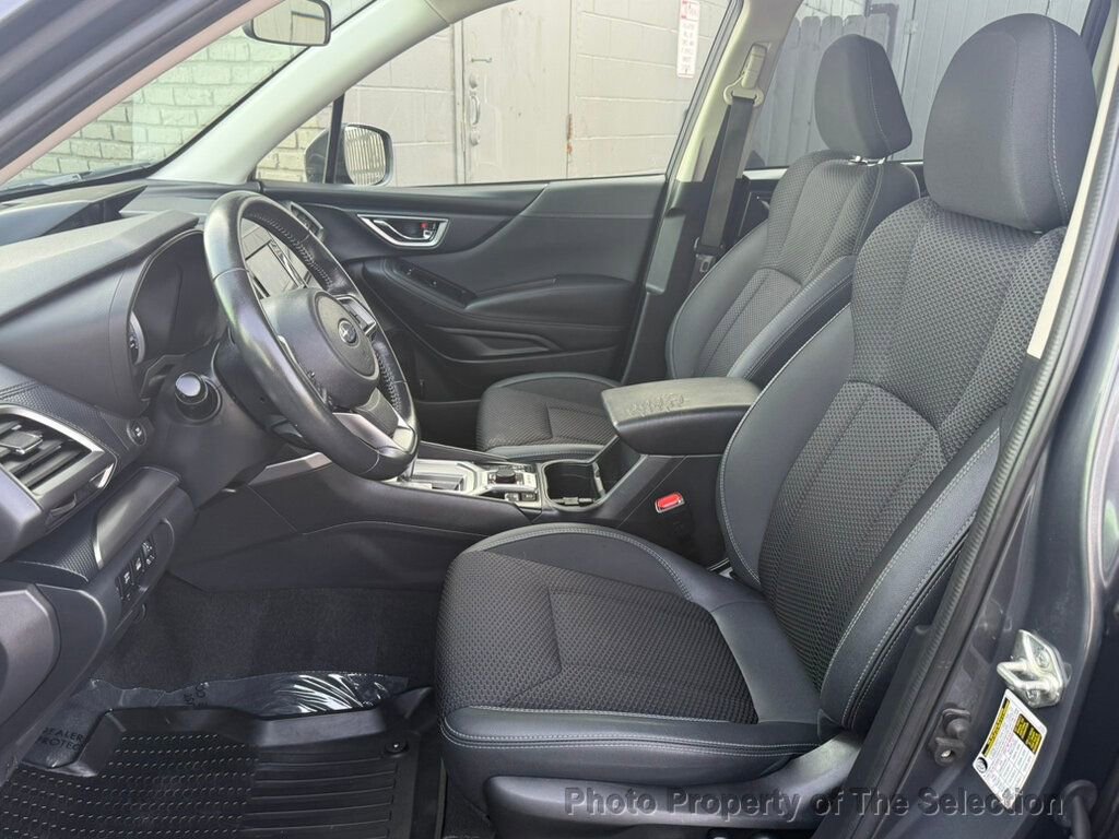Used 2022 Subaru Forester Premium image 21