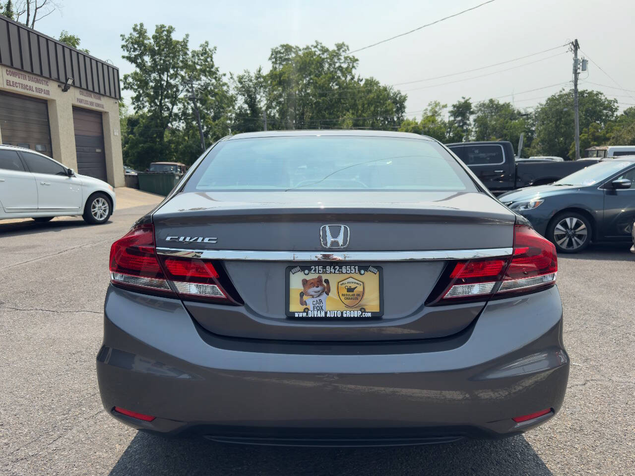 Used 2015 Honda Civic SE image 5