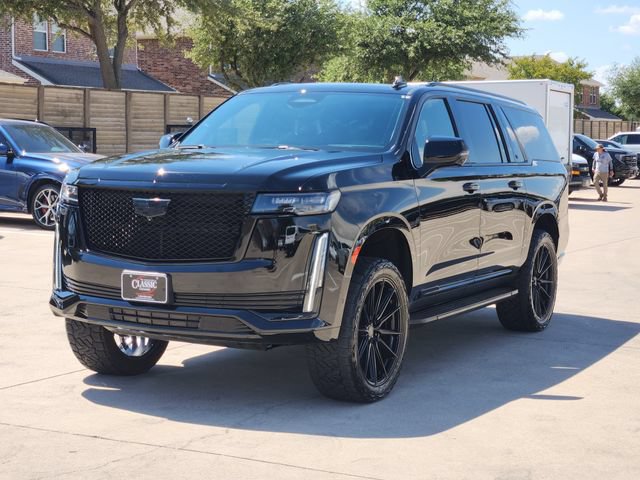 Used 2023 Cadillac Escalade ESV Sport Platinum w/ LPO, Floor Liner Package AWD/4WD image 11