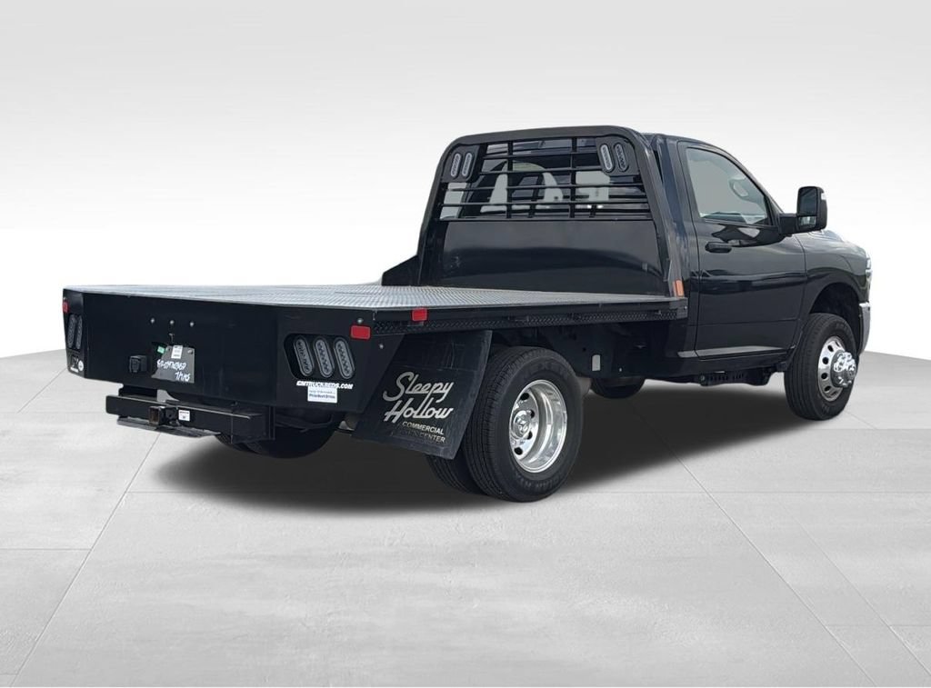 Used 2026 RAM 3500 Tradesman w/ Chrome Appearance Group AWD/4WD image 18