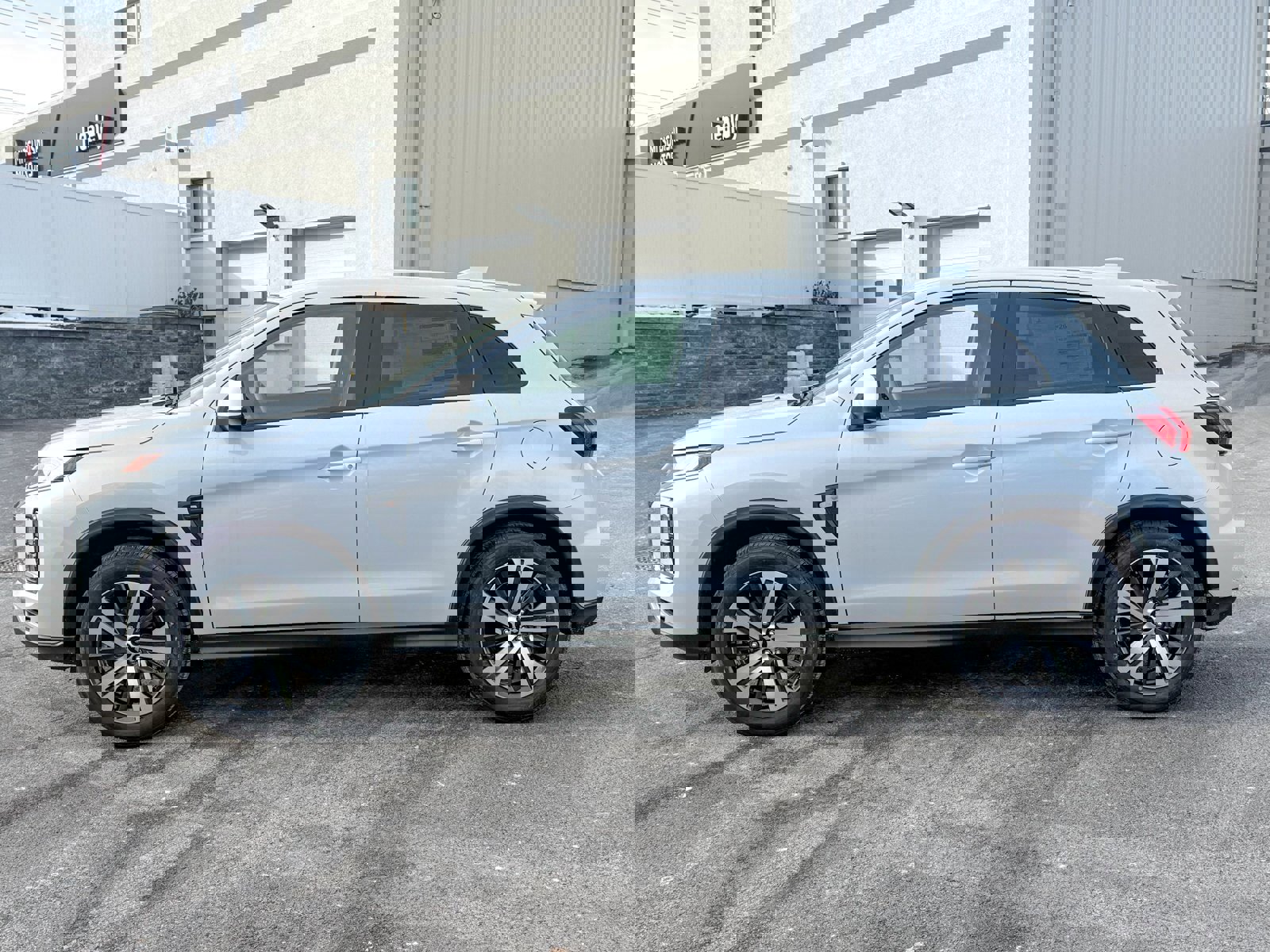 New 2025 Mitsubishi Outlander Sport AWD image 4