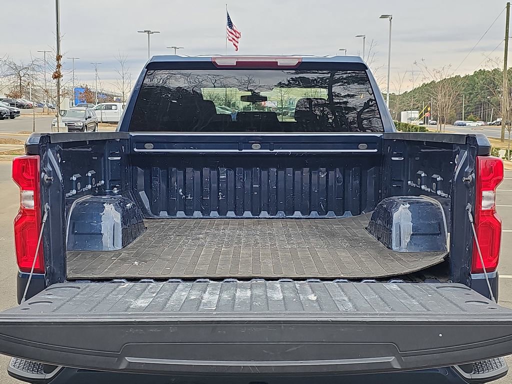 Used 2021 Chevrolet Silverado 1500 Custom w/ LPO, Dark Essentials Package image 14