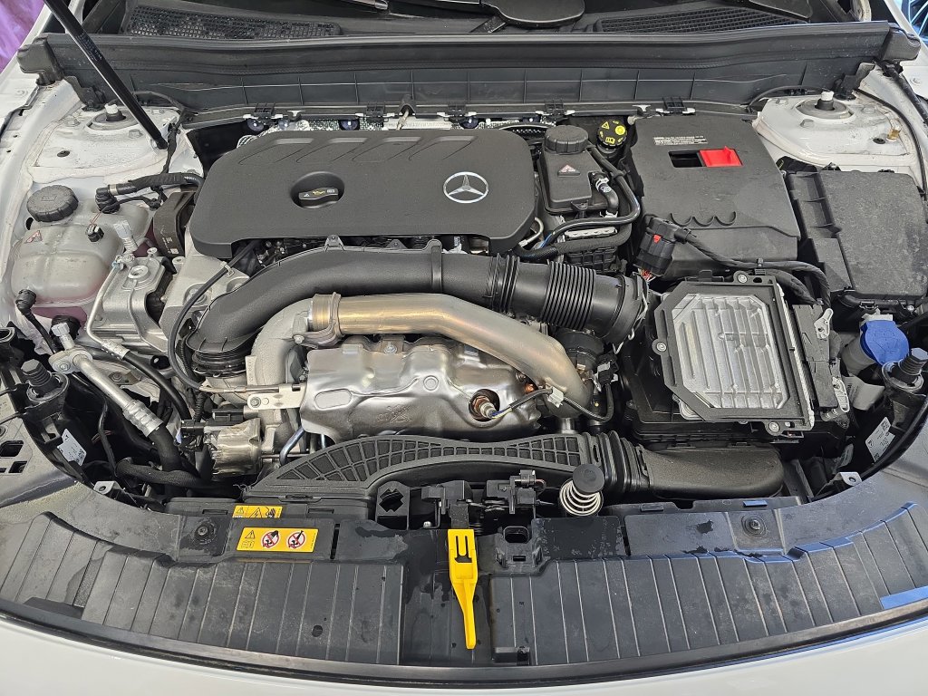 New 2026 Mercedes-Benz GLB 250 image 31