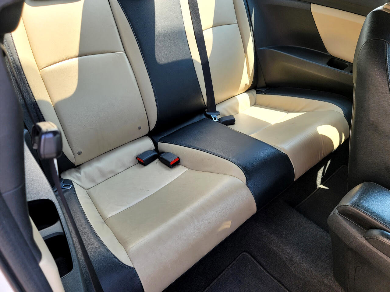 Used 2017 Honda Civic EX-L image 11