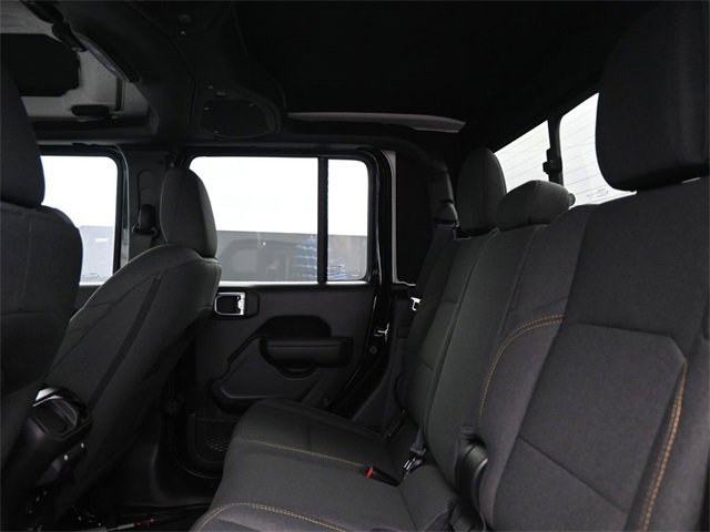 New 2024 Jeep Gladiator Sport image 14