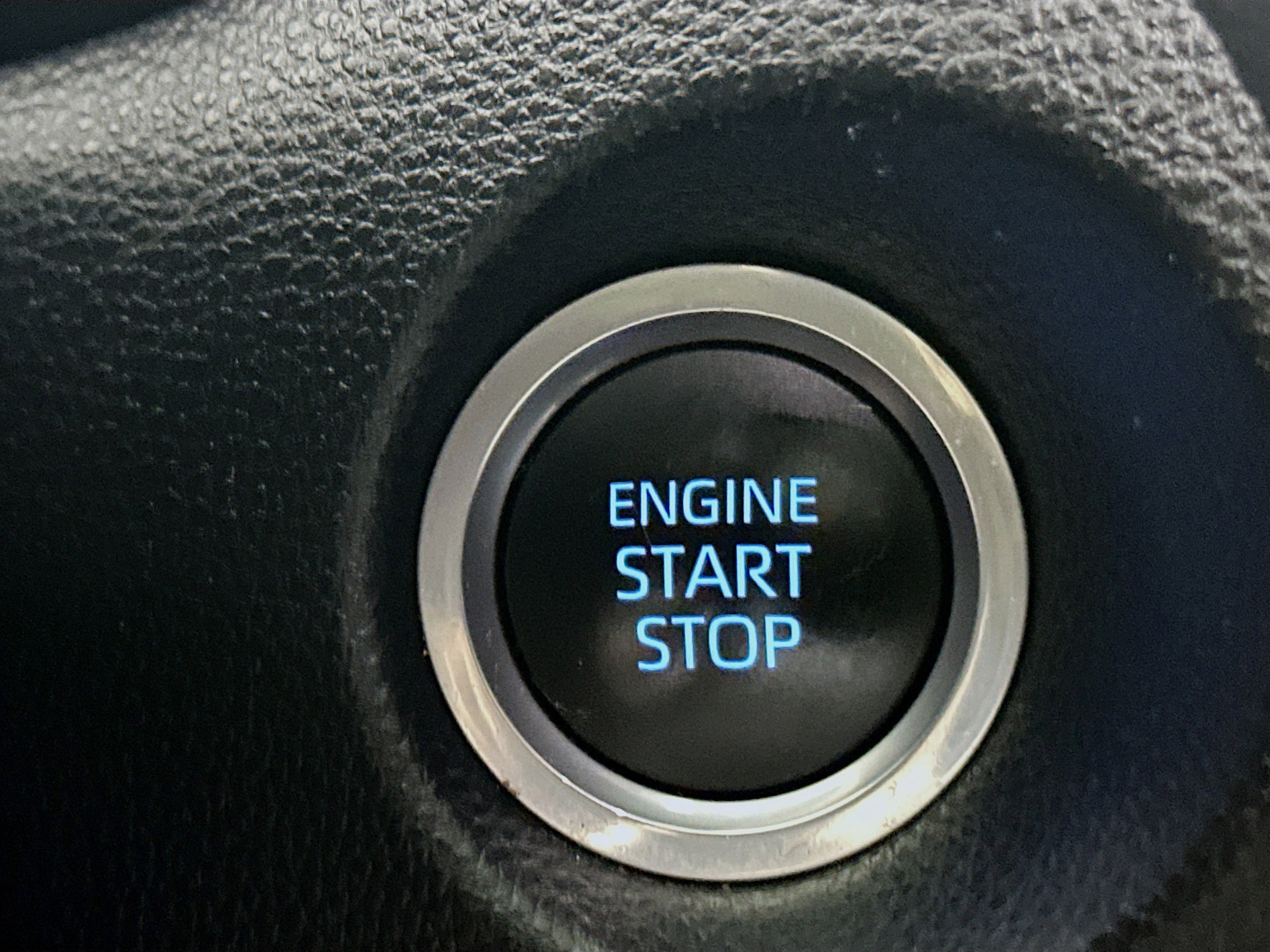 Used 2022 Toyota Corolla Cross LE image 20