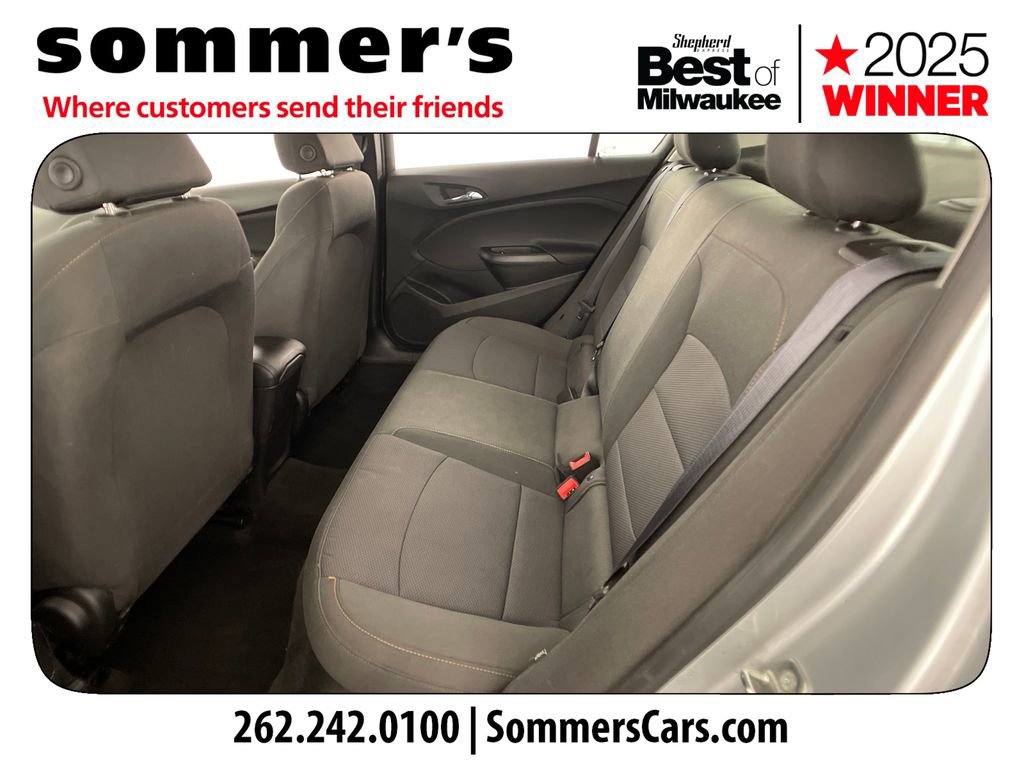 Used 2018 Chevrolet Cruze LS FWD image 21