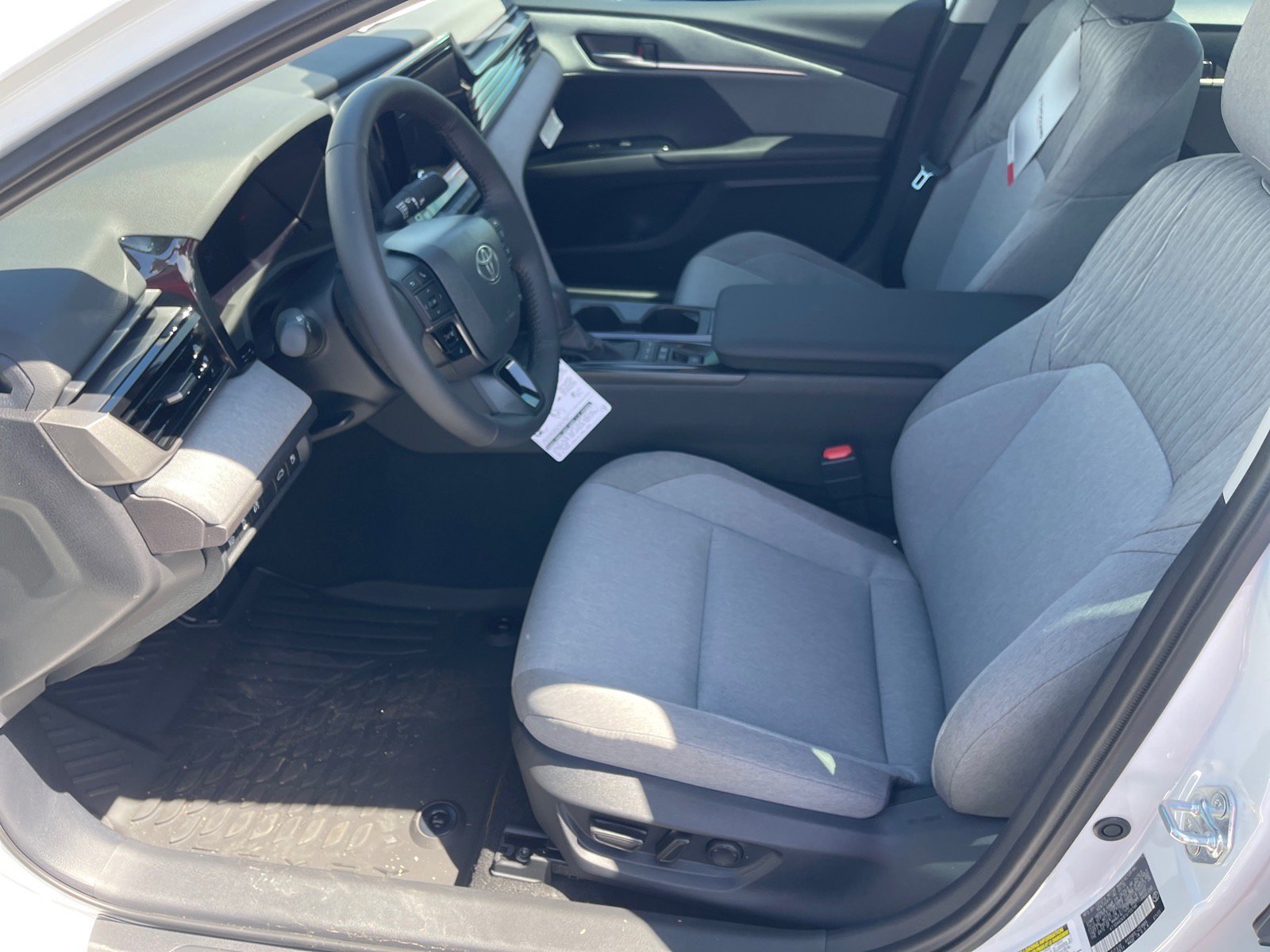 New 2026 Toyota Camry LE FWD image 9