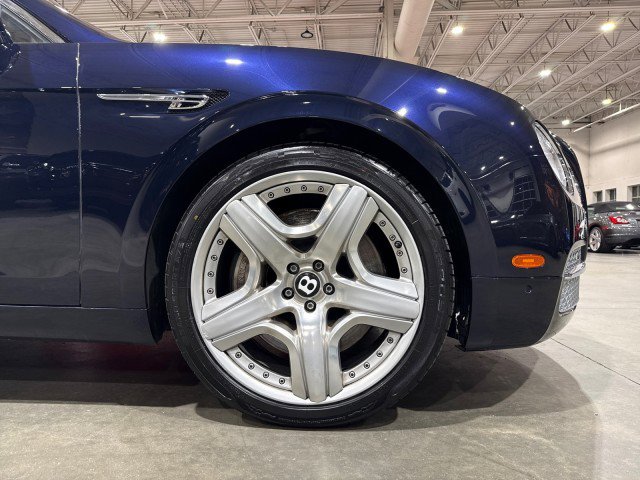 Used 2015 Bentley Flying Spur W12 image 89