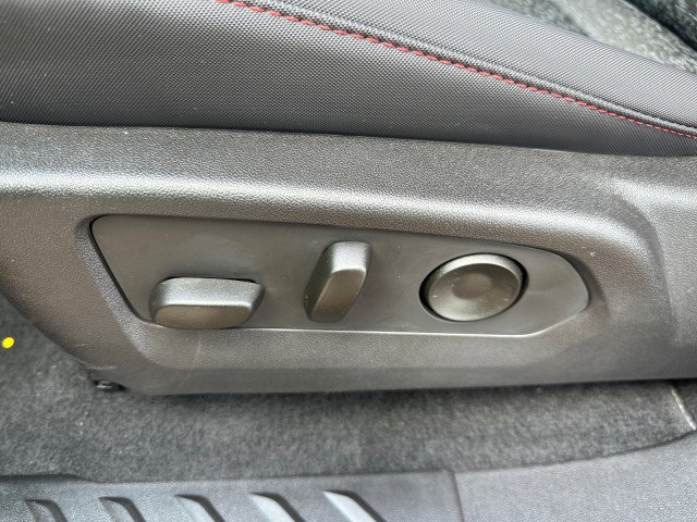 New 2025 Chevrolet Colorado Z71 w/ Technology Package image 18