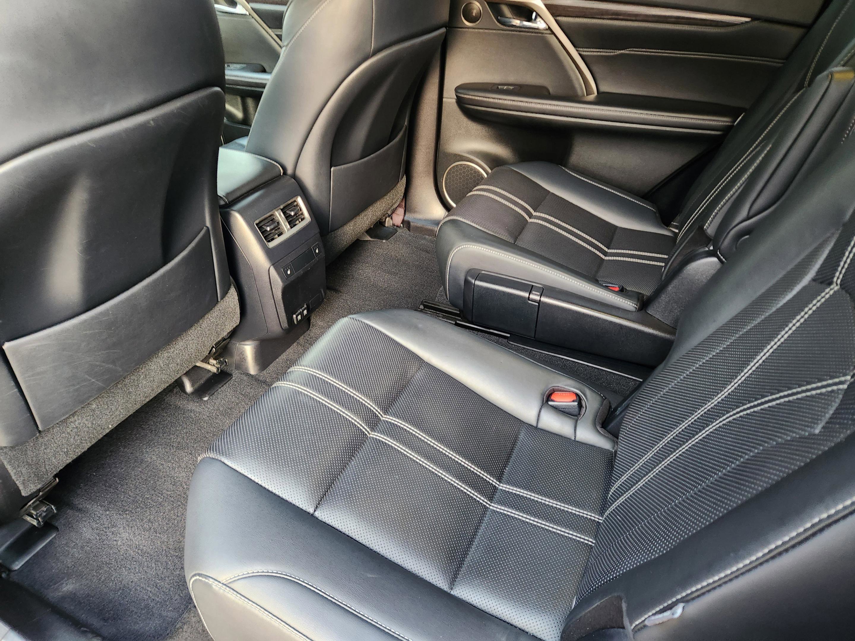 Used 2020 Lexus RX 450hL Luxury w/ Accessory Package image 35