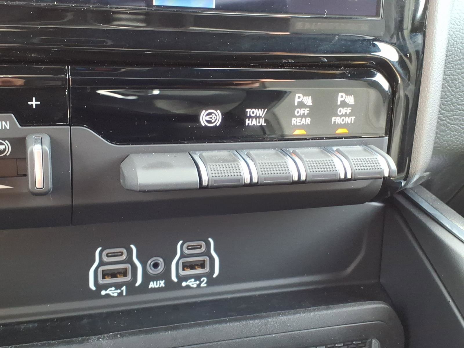 Used 2026 RAM 3500 Laramie w/ Night Edition image 17