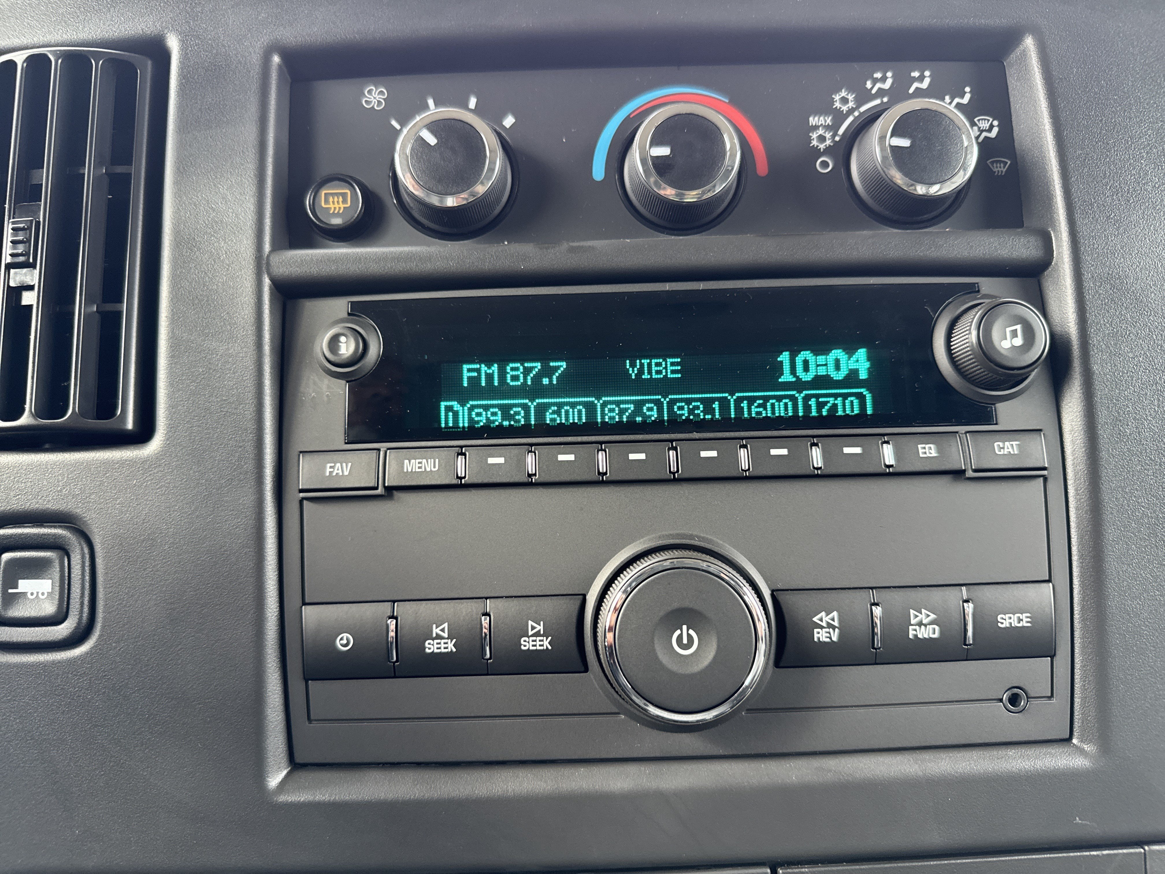 New 2025 GMC Savana 2500 w/ Driver Convenience Package RWD image 22