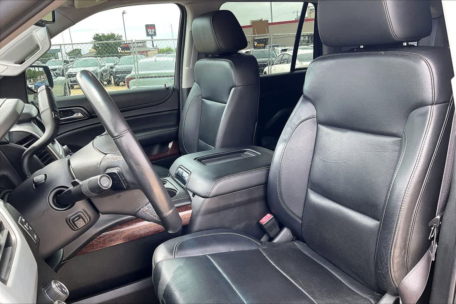 Used 2015 GMC Yukon SLT AWD/4WD image 11