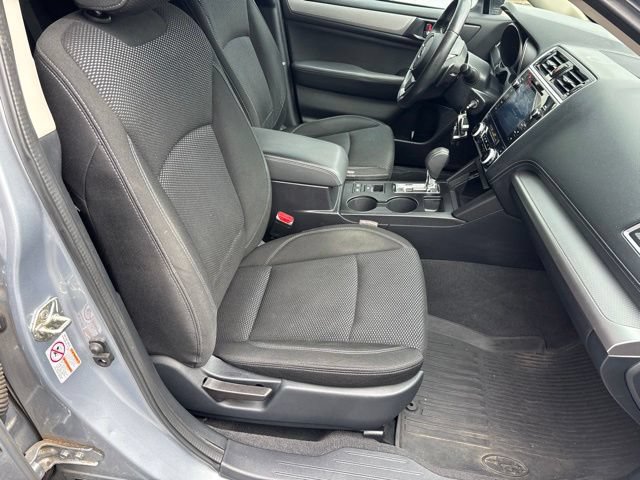 Used 2019 Subaru Outback 2.5i Premium AWD/4WD image 8