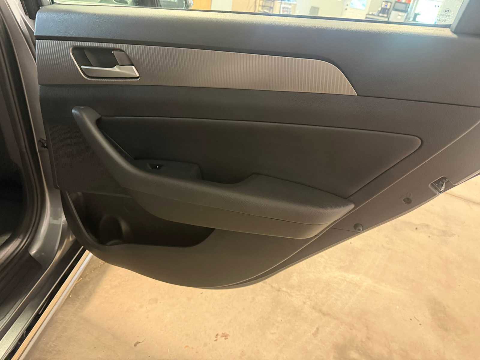 Used 2019 Hyundai Sonata Sport w/ Tech Package 03 FWD image 26