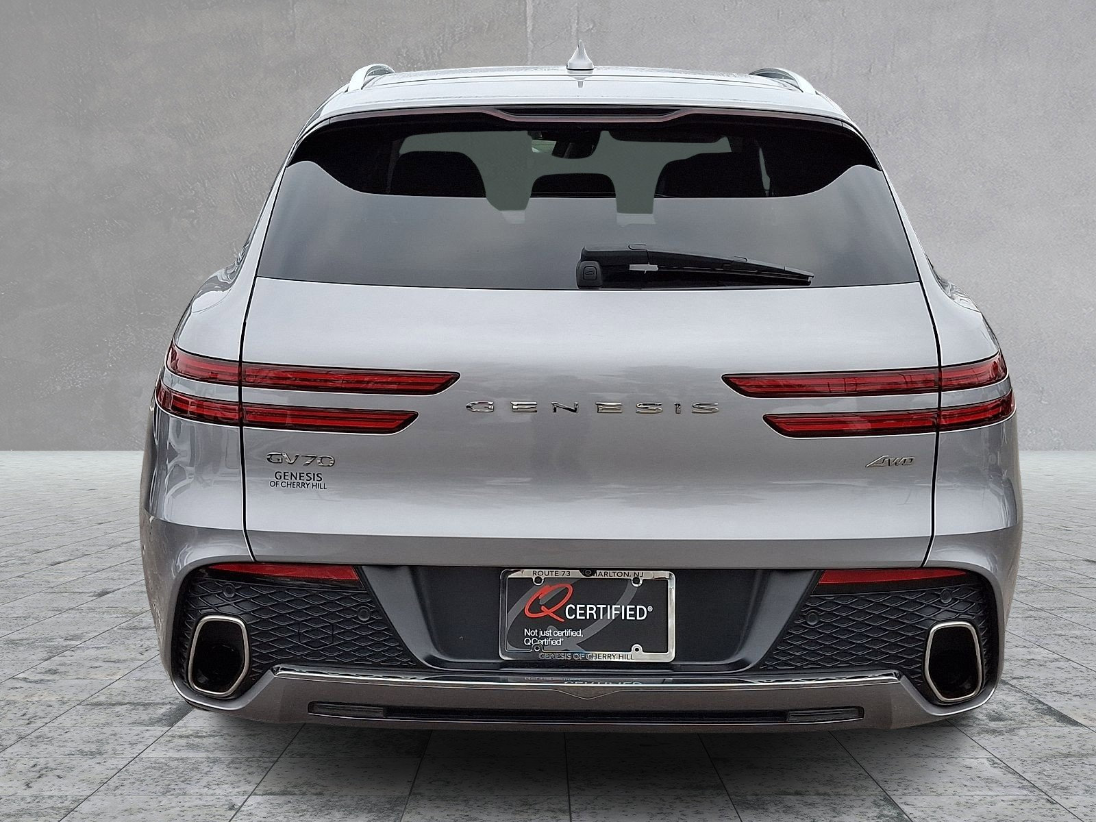 Used 2023 Genesis GV70 2.5T w/ Advanced Package image 9