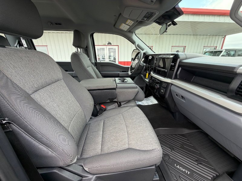 Used 2024 Ford F250 XL w/ STX Appearance Package image 10