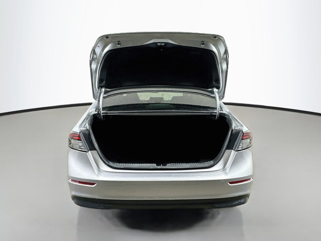 Used 2024 Honda Accord EX image 32
