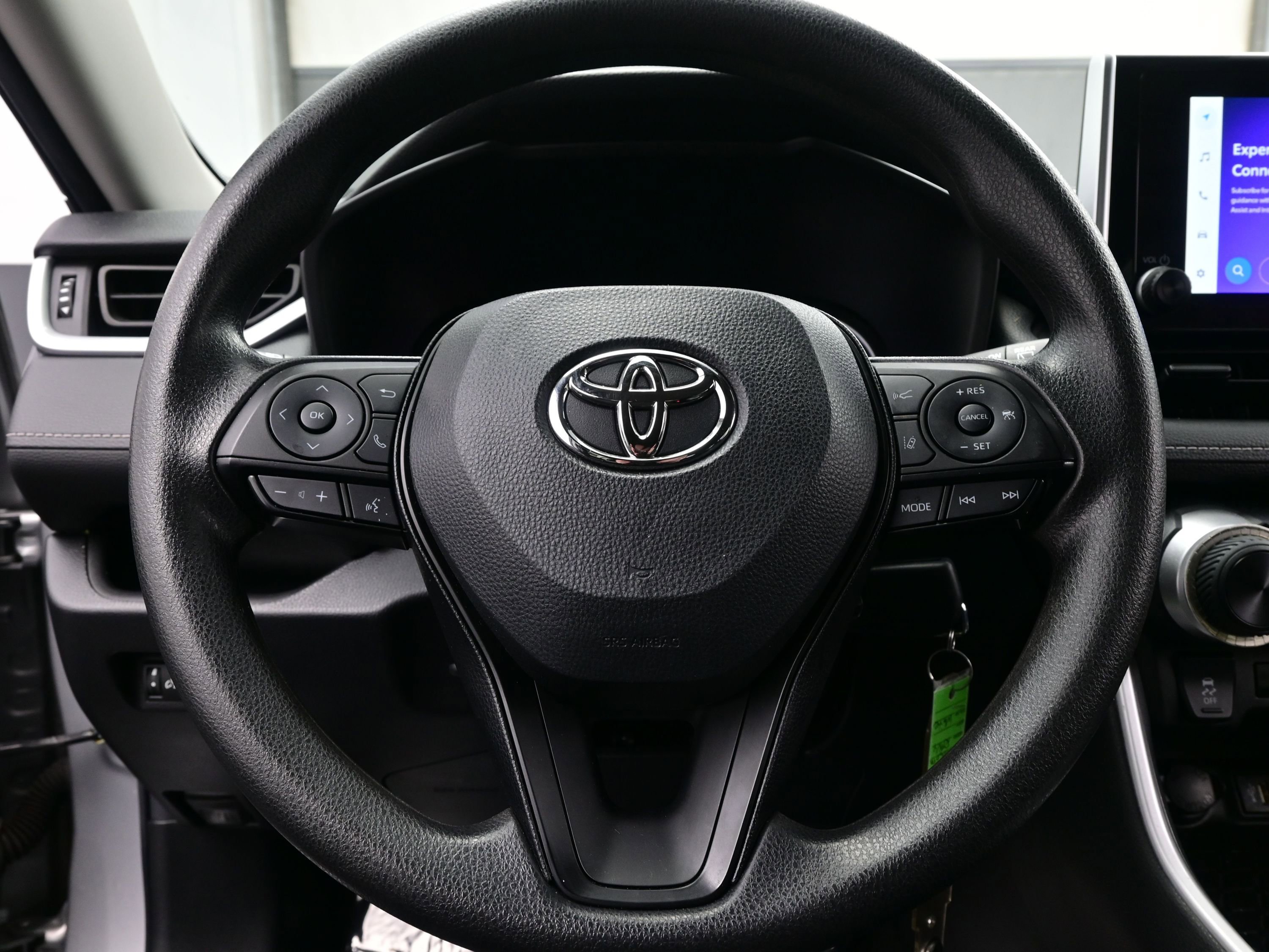 Used 2023 Toyota RAV4 LE image 21