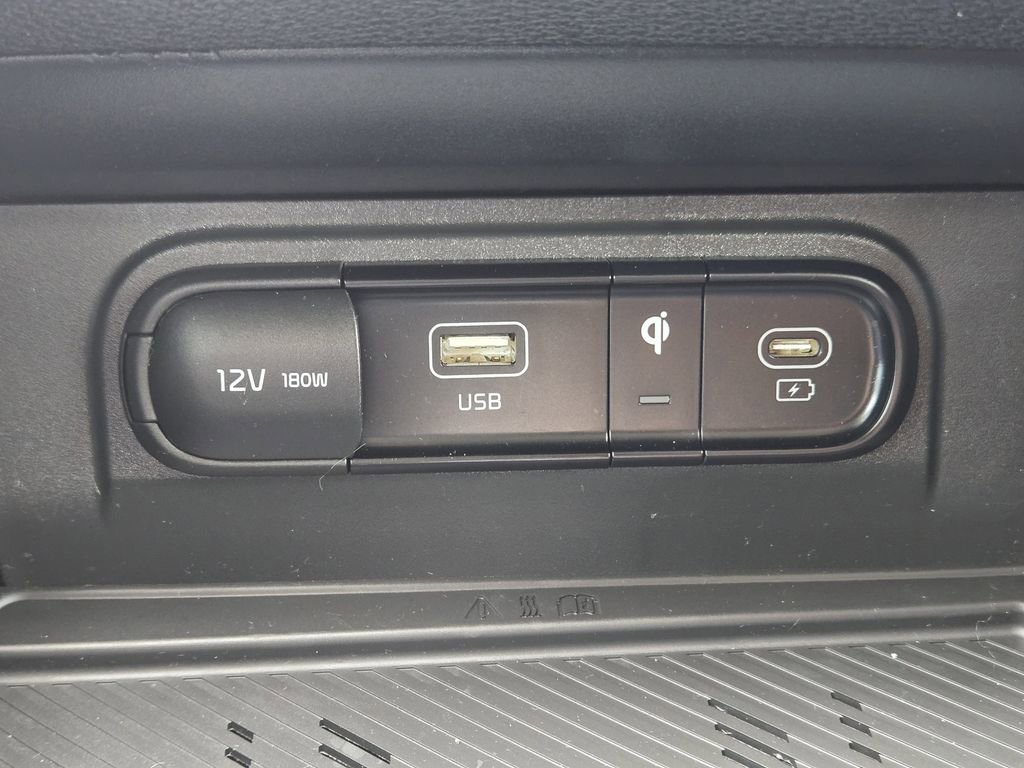 Certified 2023 Kia Sportage EX FWD image 22