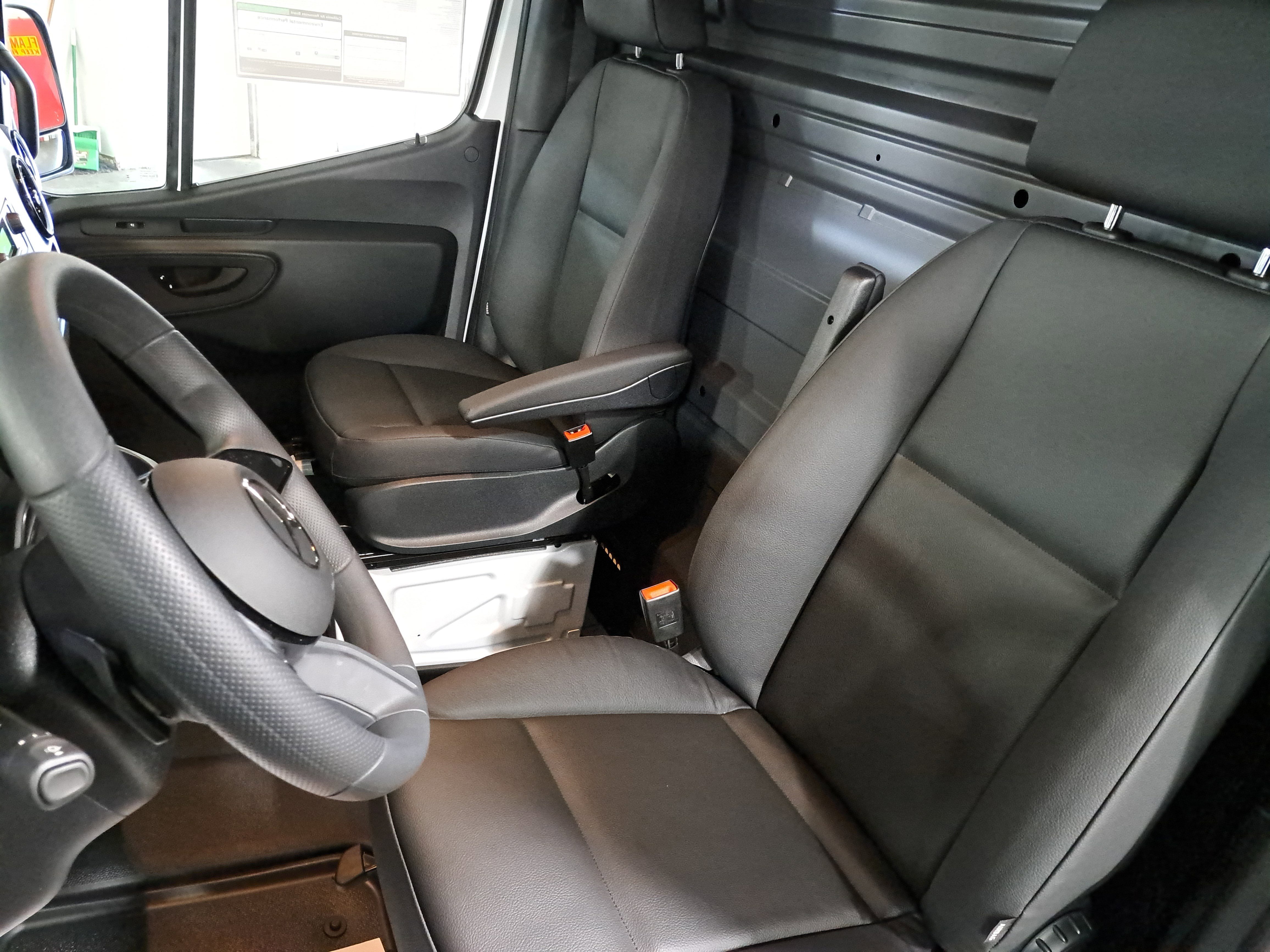 New 2026 Mercedes-Benz Sprinter 2500 image 12