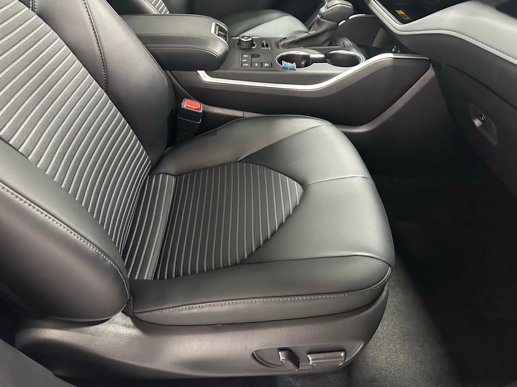 Used 2025 Toyota Highlander XSE image 66