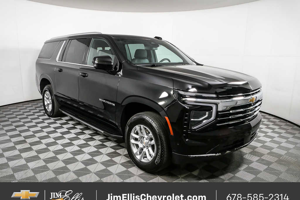 Used 2025 Chevrolet Suburban LT AWD/4WD image 1
