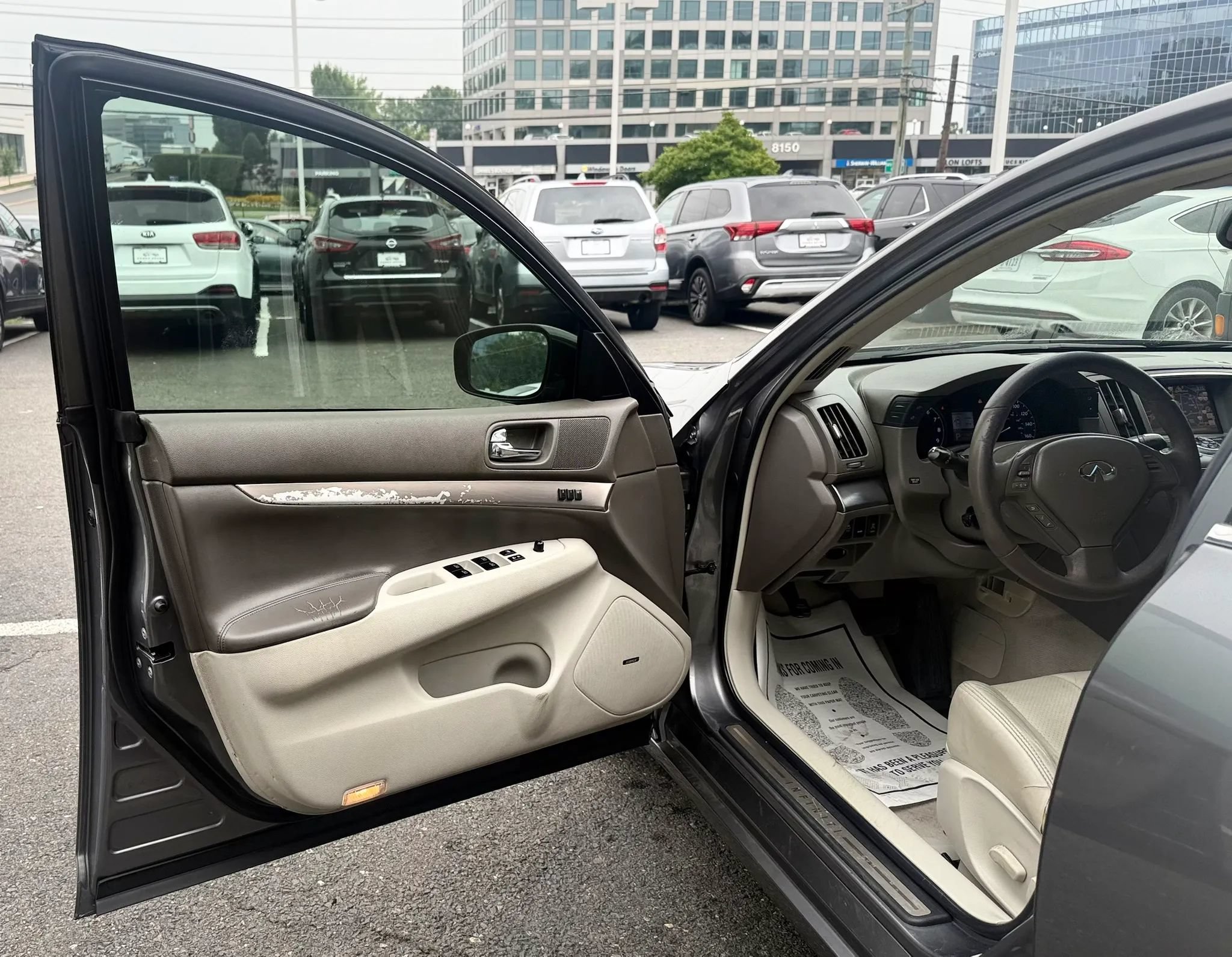 Used 2012 INFINITI G37 Journey w/ Premium Pkg RWD image 9