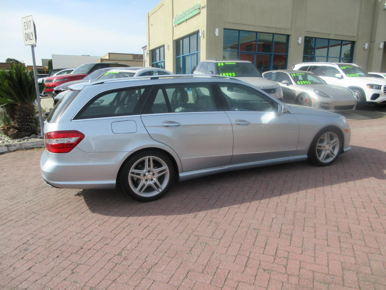 Used 2013 Mercedes-Benz E 350 4MATIC Wagon image 68