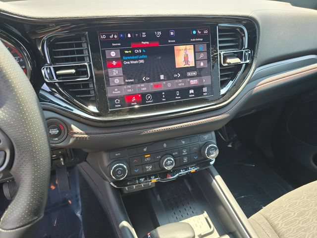 Used 2025 Dodge Durango R/T w/ Blacktop Package AWD/4WD image 42