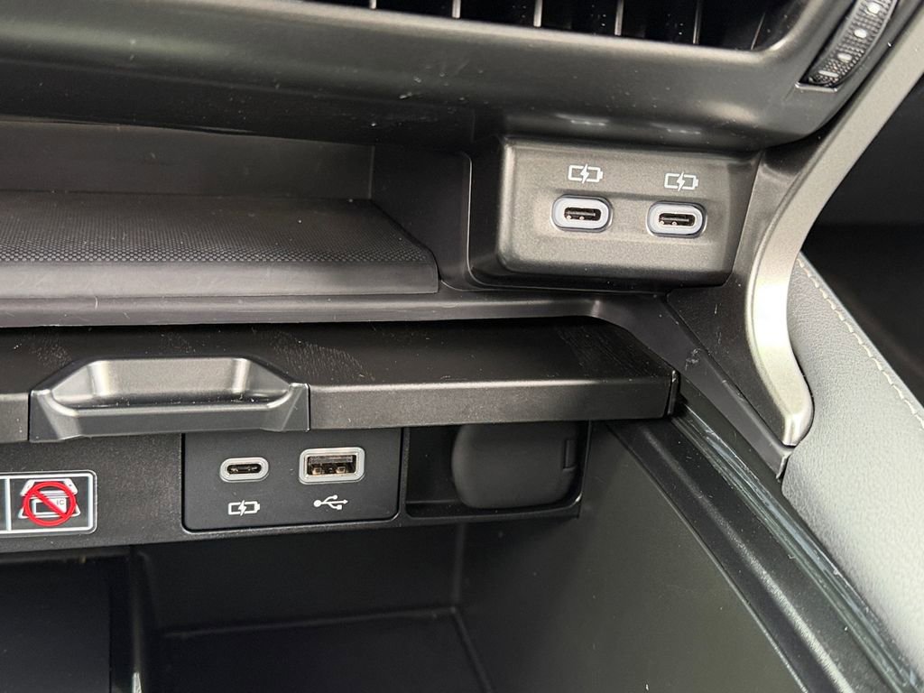 Certified 2025 Lexus RX 350h 350h Premium w/ Accessory Package image 22