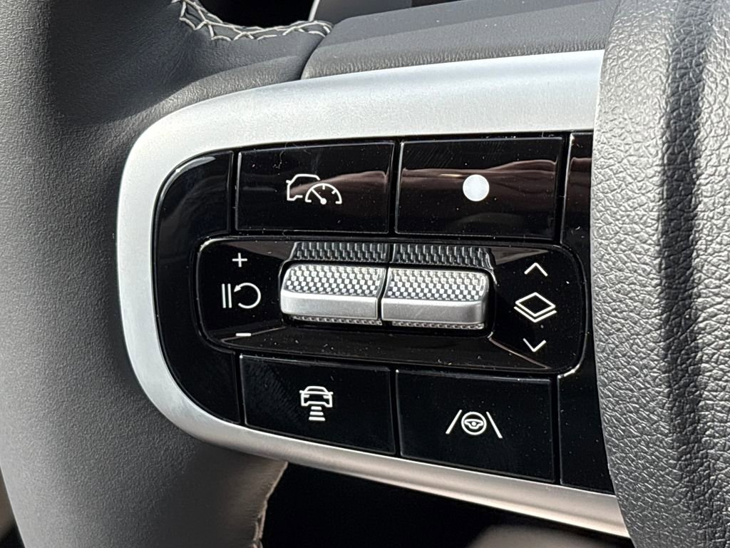 New 2026 Genesis GV70 2.5T Advanced image 23