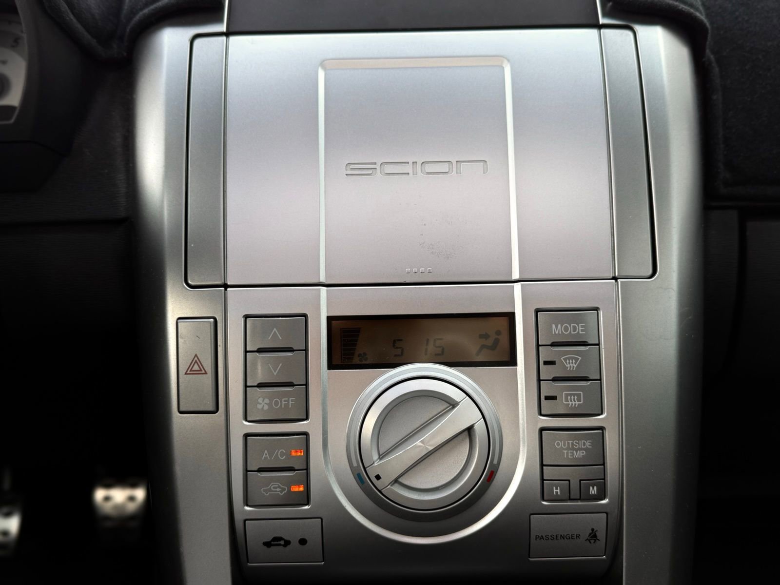 Used 2006 Scion tC image 25