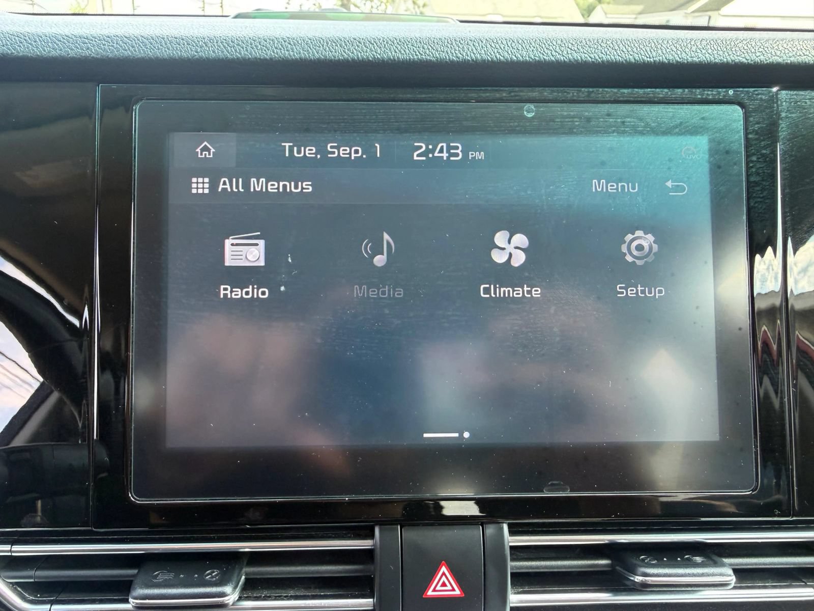 Used 2020 Kia Niro EX w/ Cold Weather Package FWD image 47