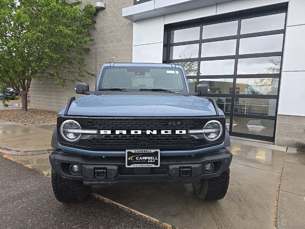 Used 2025 Ford Bronco Badlands AWD/4WD image 2