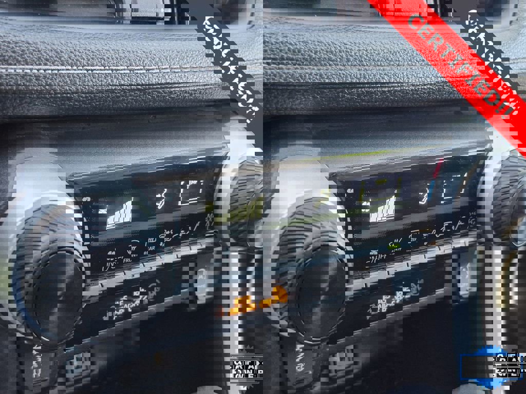 Used 2024 Toyota RAV4 LE image 15