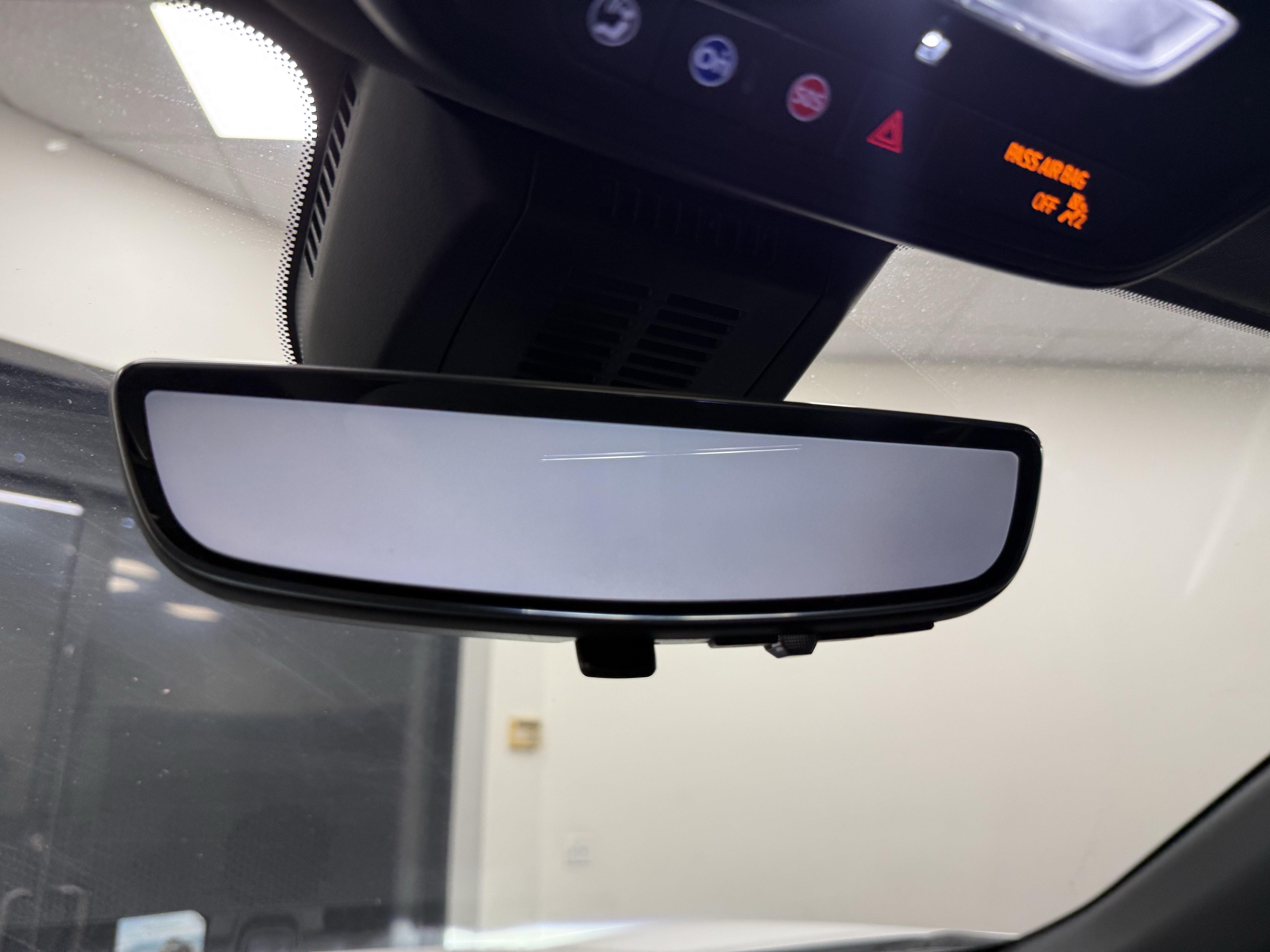 Used 2025 Chevrolet Equinox LT w/ Convenience Package II FWD image 23