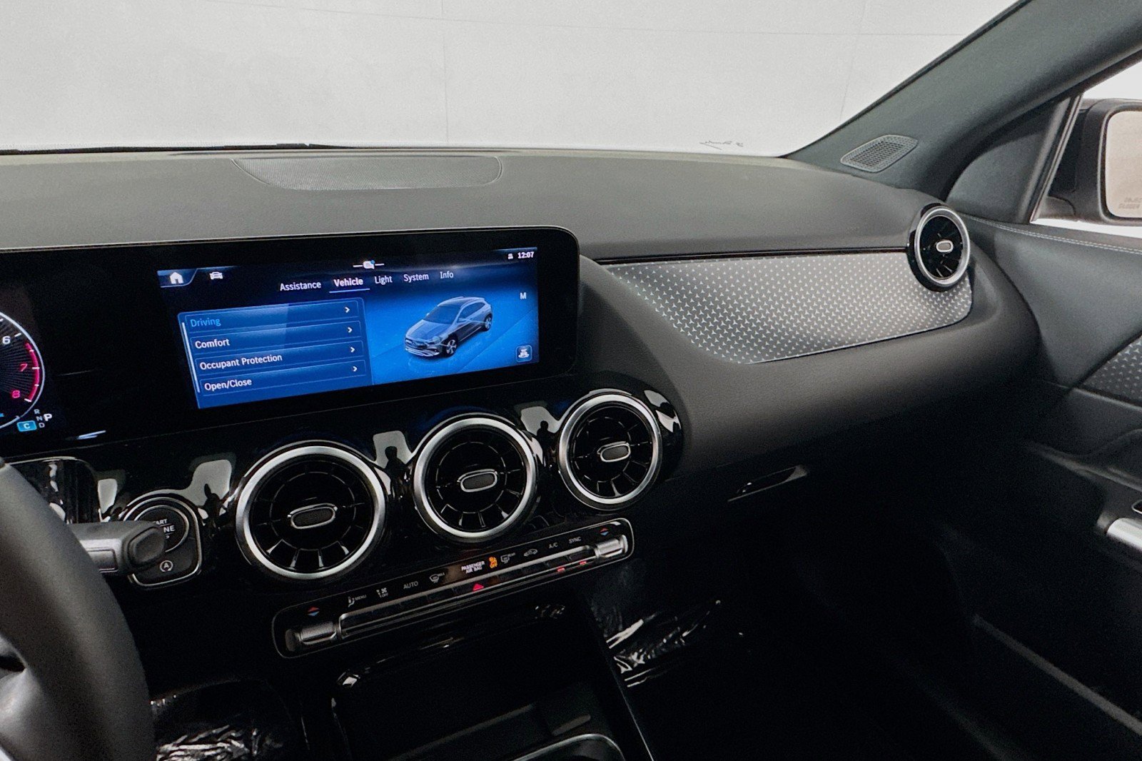 Certified 2026 Mercedes-Benz GLA 250 image 19