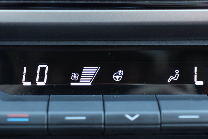 Certified 2025 Toyota Camry XSE w/ Premium Plus Package FWD image 31