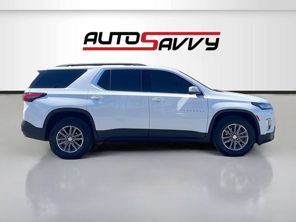 Used 2023 Chevrolet Traverse LT FWD image 8