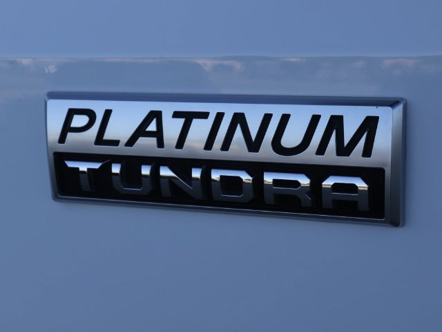Used 2017 Toyota Tundra Platinum AWD/4WD image 10