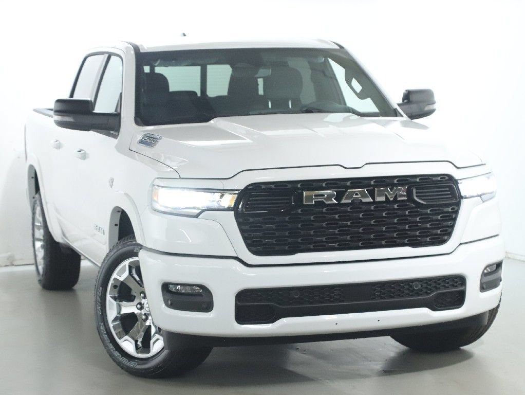 Used 2026 RAM 1500 Big Horn AWD/4WD image 2