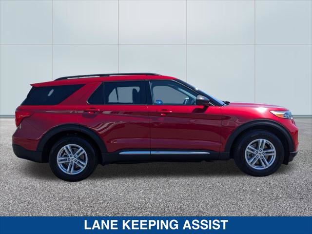 Certified 2023 Ford Explorer XLT w/ Equipment Group 202A image 6