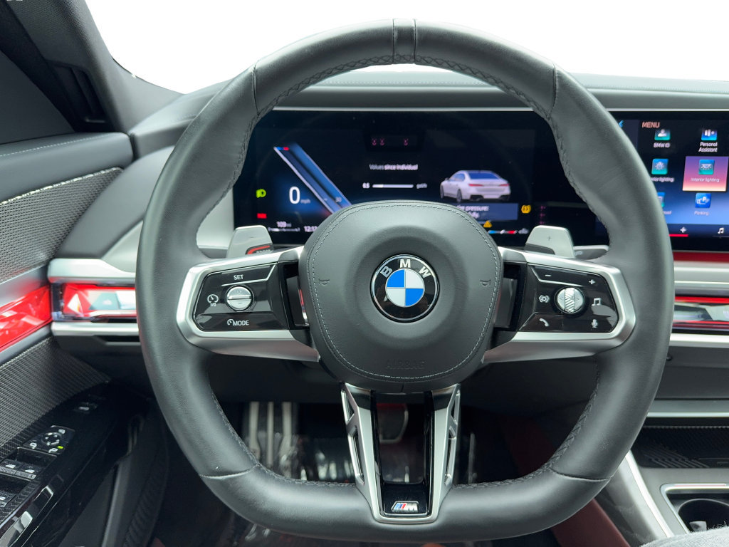 Used 2023 BMW 760i xDrive AWD/4WD image 21