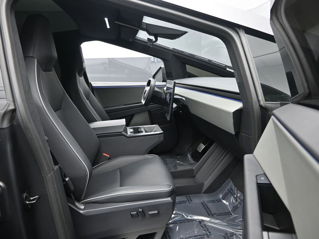 Used 2025 Tesla Cybertruck AWD Crew Cab image 25